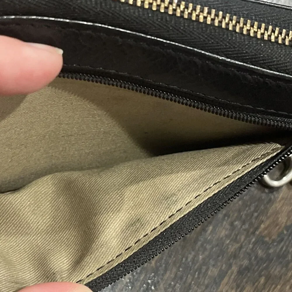 Fossil Sydney Wallet Wristlet Black Metallic Gold Leather Accordion‎ Clutch